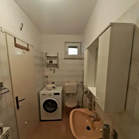 Apartment Tinna *